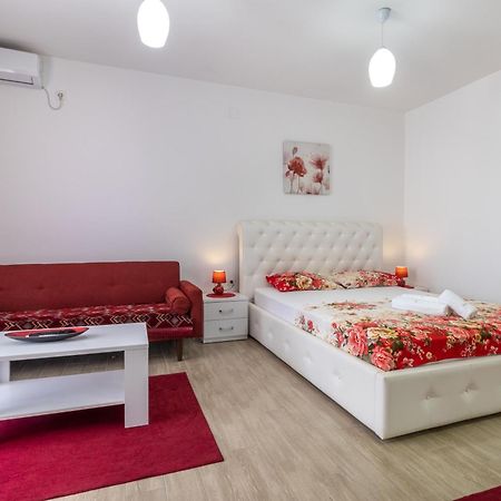 Demiri Apartments Ulcinj Buitenkant foto