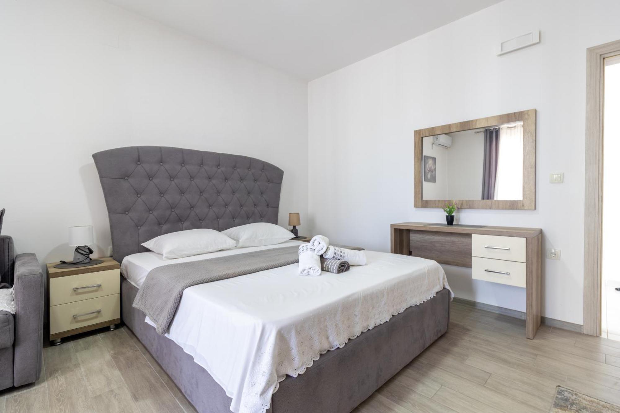 Demiri Apartments Ulcinj Buitenkant foto