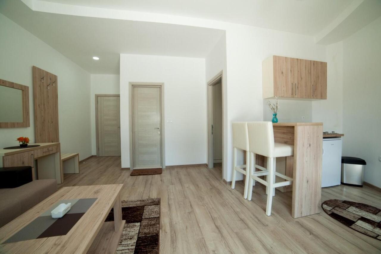 Demiri Apartments Ulcinj Buitenkant foto